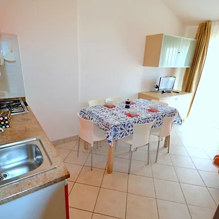 Luminous Flat 80m From The - Beahost *